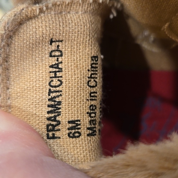 BLOWFISH GIRL'S METALLIC BROZE ZIP-UP HI' TOP SNEAKERS. SIZE 6M. - Picture 3 of 10